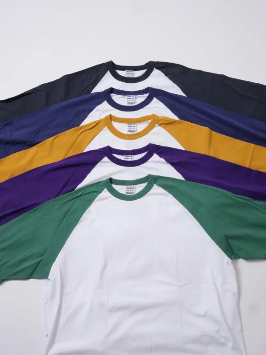 ラグランスリーブTシャツ