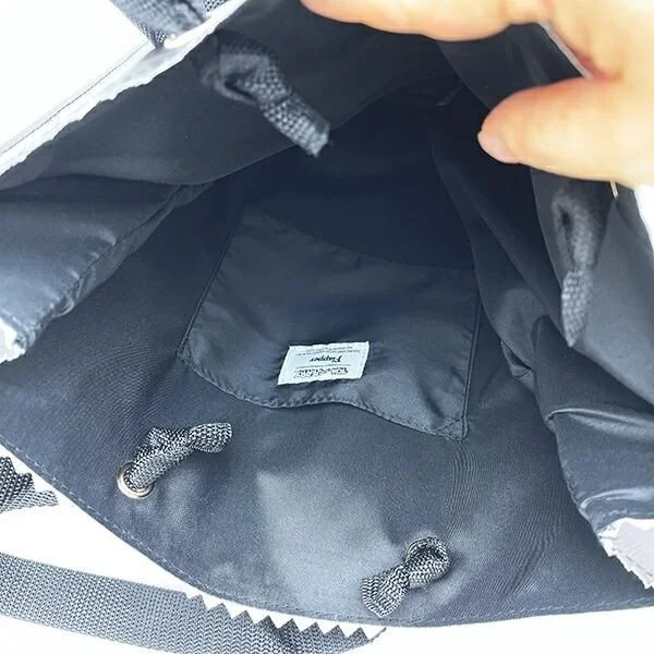 トムとジェリー トートバッグの内側