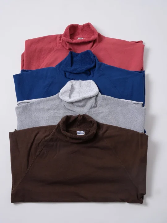 タートルネック/モックネック