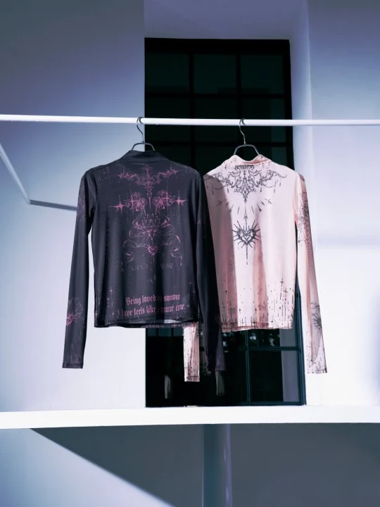 NANAタトゥートップス