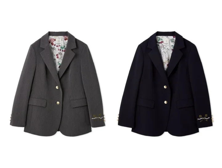 チャコールグレーとネイビーのブレザー