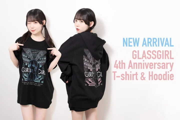 Tシャツとフーディーの着用モデル画像