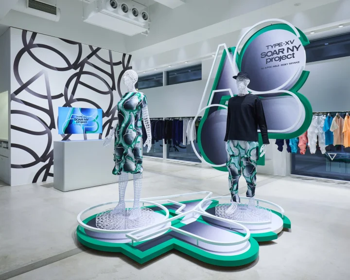 TYPE-XV SOAR NY projectの店舗ディスプレイ