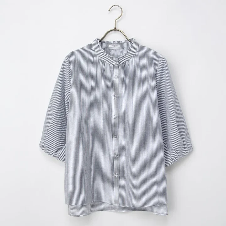 6分袖フリル衿ブラウス