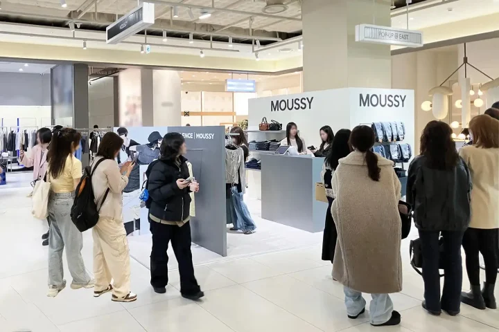 MOUSSYポップアップストアの様子