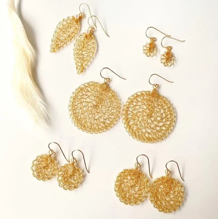 ワイヤーイヤリング