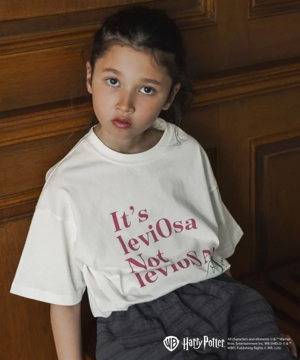 It’s LeviOsa Tシャツ着用画像