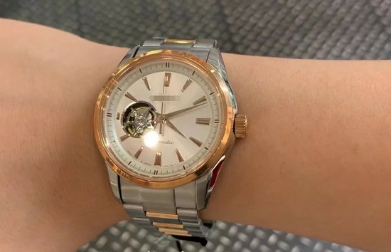 【画像】ワイ26歳、ついに機械式の腕時計を購入ｗｗｗｗｗ