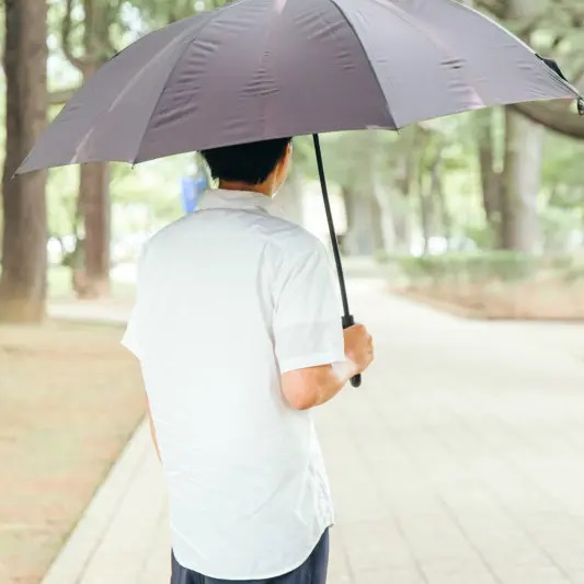 みんなの使ってる日傘教えてくれ。男性向けの。