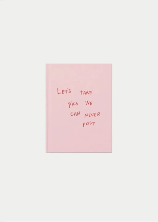 ピンクのノートにメッセージ