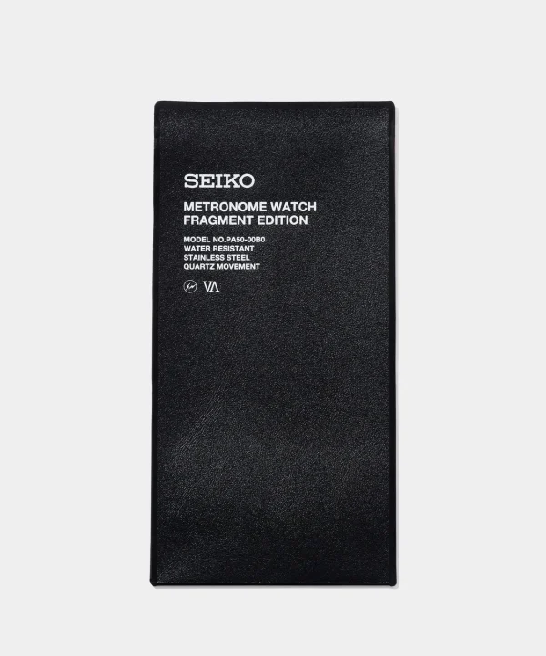 特別仕様のPVCスリーブに収納された商品