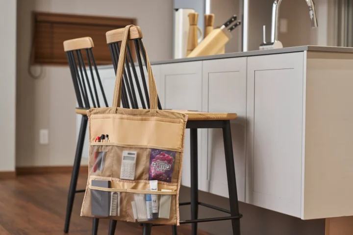 Th.anトート 壁掛け収納1