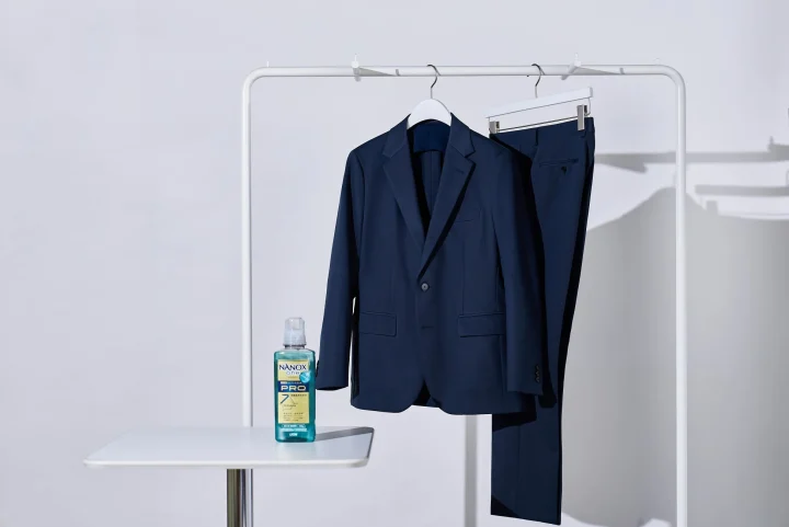 スーツとNANOX one PRO