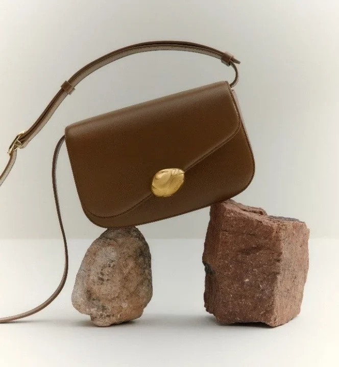 Basalt Collection ショルダーバッグ