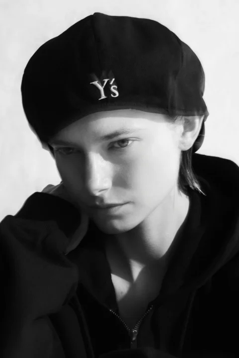 Y'sとNEW ERA®の2026春夏コレクション