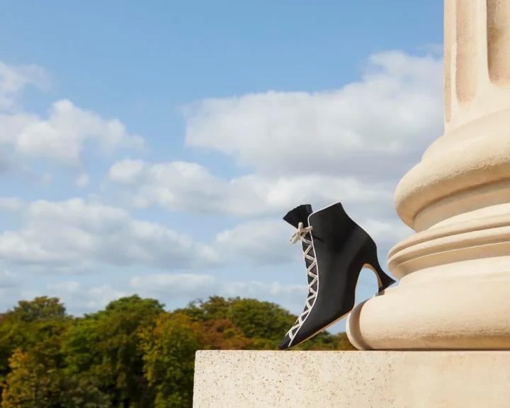 マノロ ブラニクのブーツ