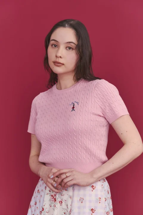 ショートスリーブライトニットトップス Queenie‘s London