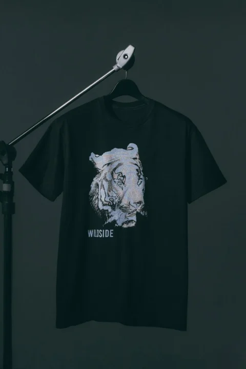 トラ柄Tシャツ