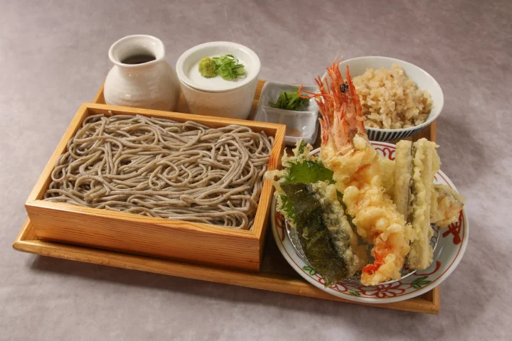 十割そば食堂 玄盛の料理