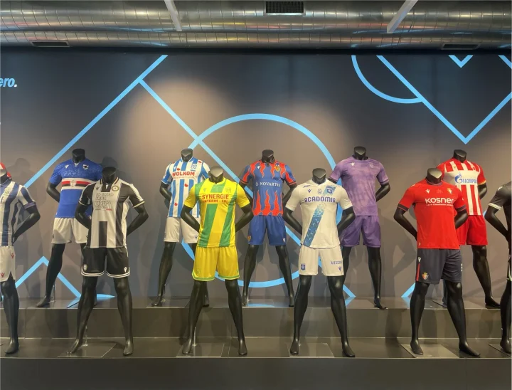 サッカーユニフォーム