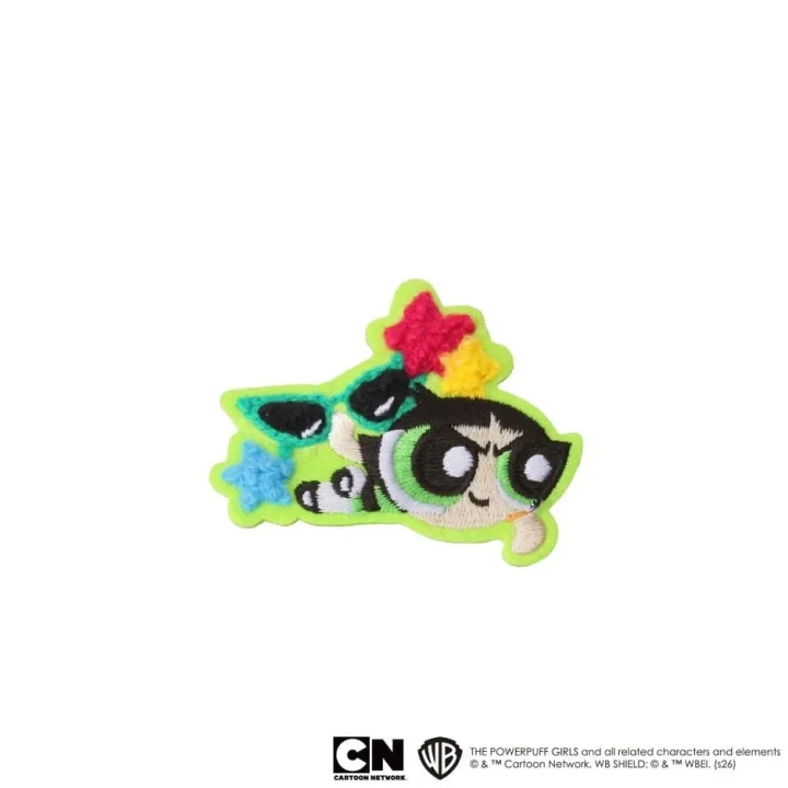 サングラスをかけたパワーパフガールズのバターカップの刺繍ワッペン