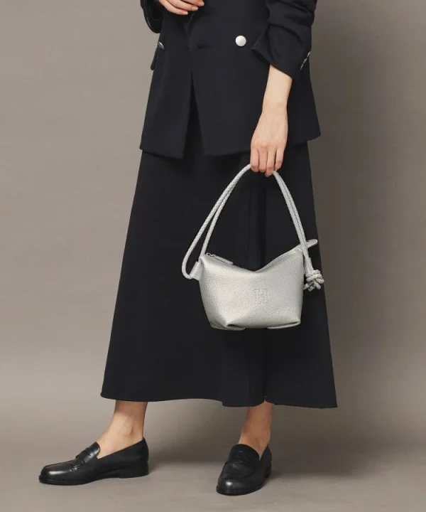 コンパクトショルダーバッグの使用例