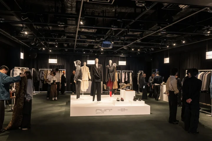 RUN x ANDAM SHOWROOM