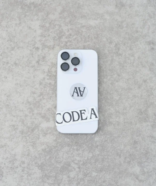 スマホとステッカー