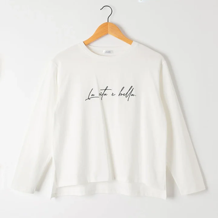 ロゴ刺繍長袖Tシャツ（シロ）