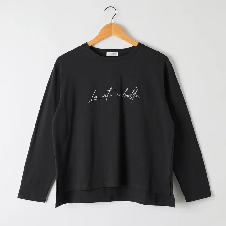 ロゴ刺繍長袖Tシャツ（クロ）