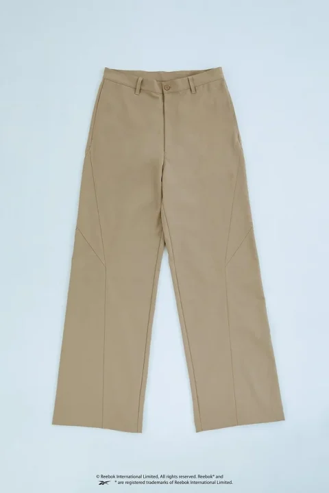 Reebok ベージュワイドパンツ平置き