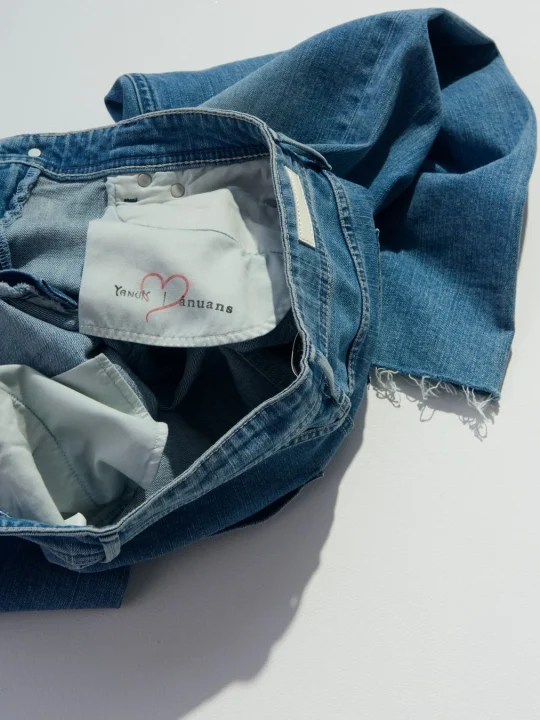 ÁNÚANS×YANUKオリジナルディテール