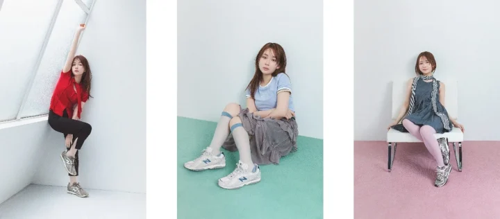 畑芽育さんが3種類のファッションスタイルでポーズをとる写真