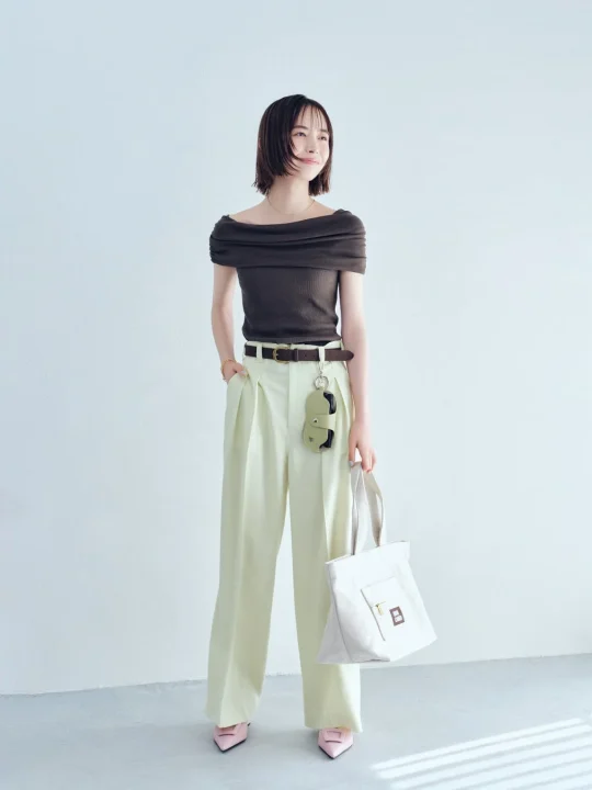 クールタッチ後ろゴム２タックワイドパンツのオン/オフスタイル2