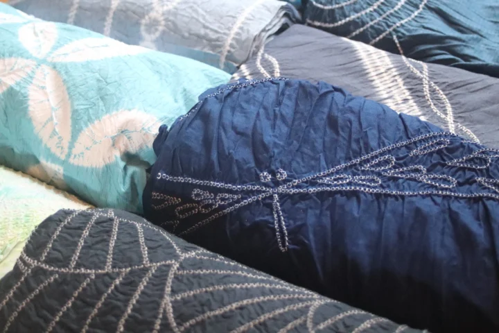 絞り染め生地、トンボ柄