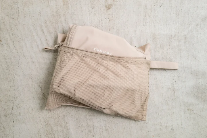 YURUGIパッカブルポーチ