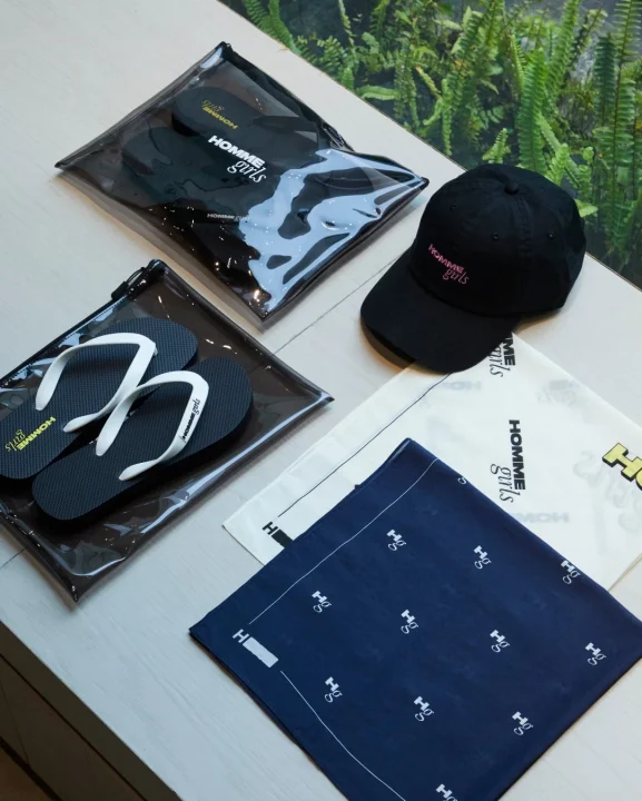 HOMME girlsのファッション小物