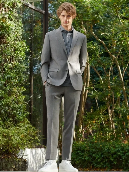 KATHARINE E HAMNETT コーデュラ®セットアップ