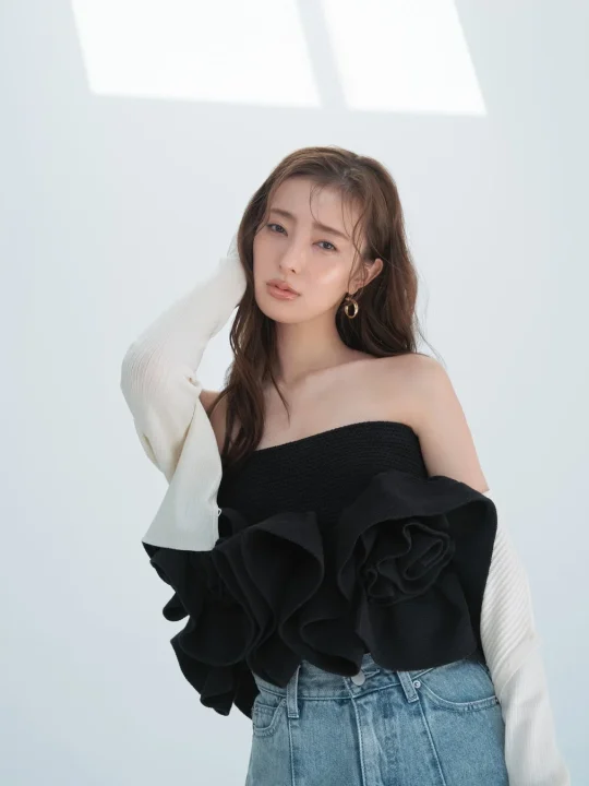 Cardigan Tops Pants Pierced earring