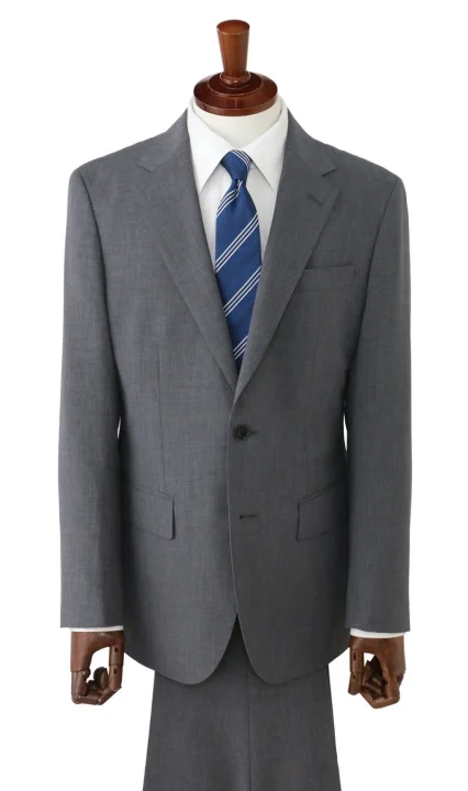 グレーのスーツ