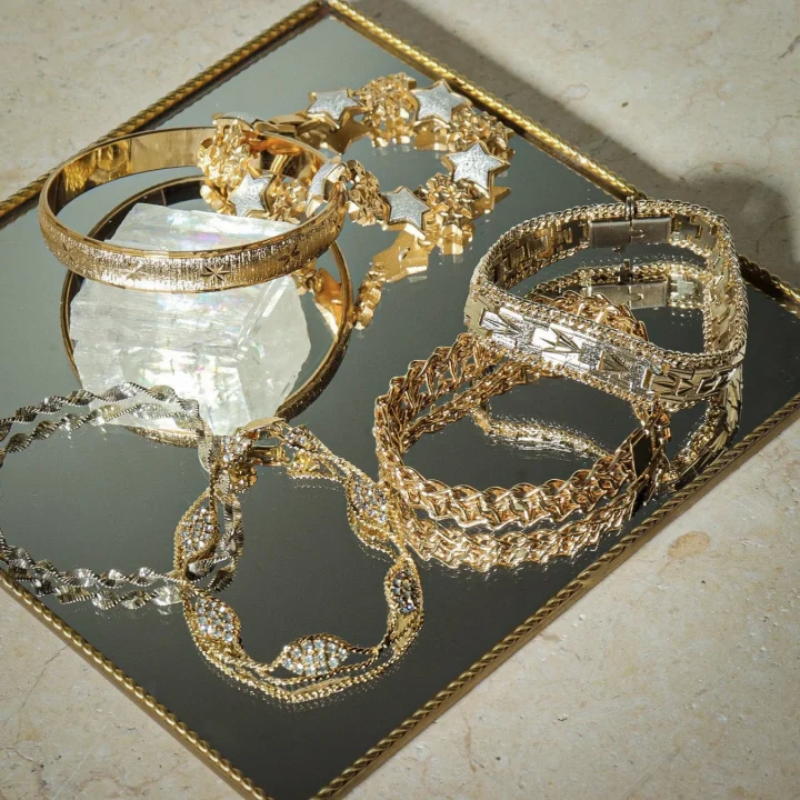 きらめくジュエリー