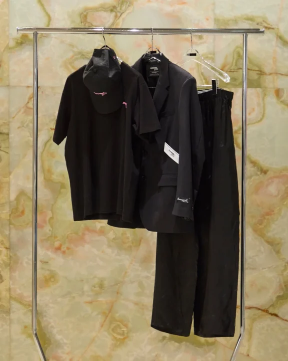 NUMBER (N)INEとHUMAN MADEのアイテム