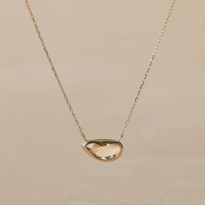 ナチュラルダイヤモンドネックレス