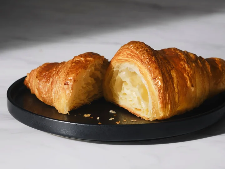 STARBUCKS RESERVE® Cafeのクロワッサン