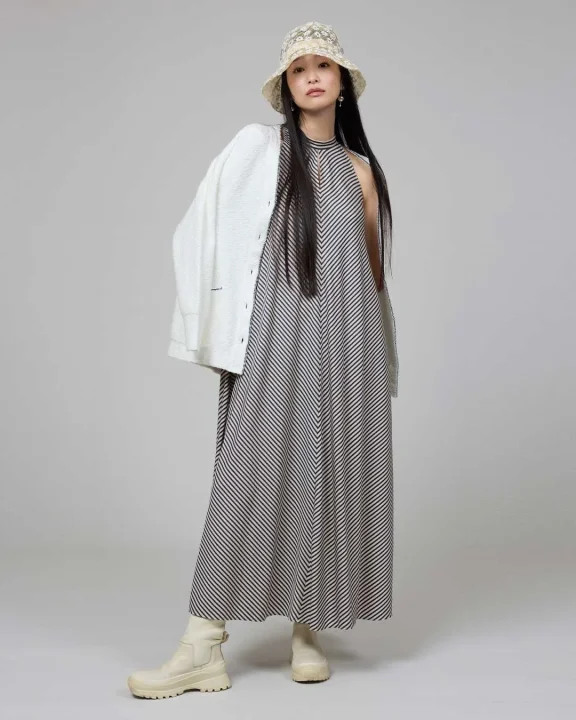 スウィート＆スポーティなリゾートスタイル