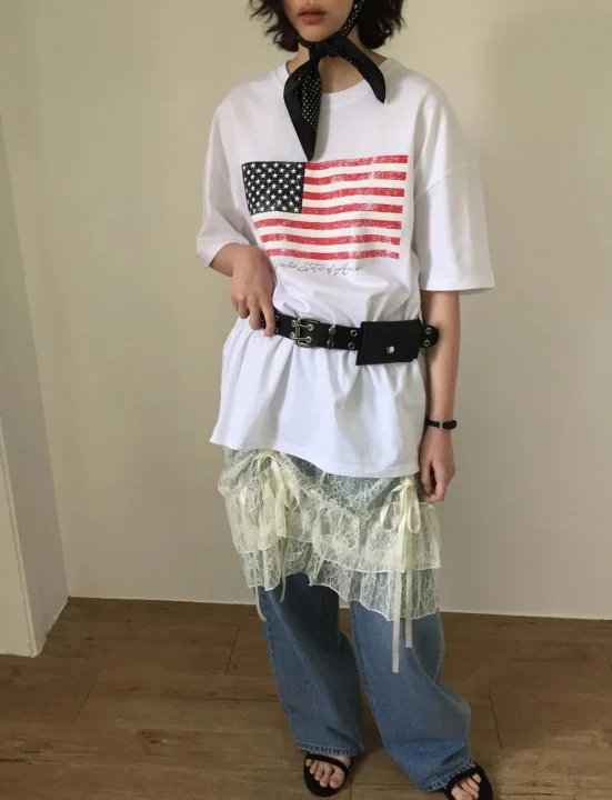 ファッション、カジュアル、ストリート、Tシャツ、デニム