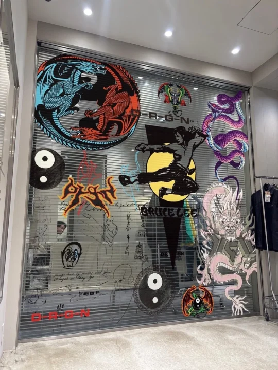 ブルース・リーやドラゴンのグラフィックアート