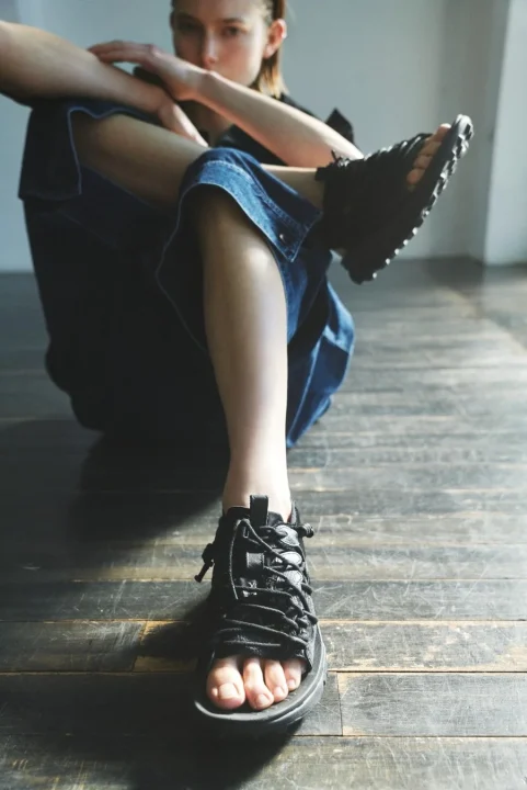 Y's × Flower MOUNTAIN 着用イメージ