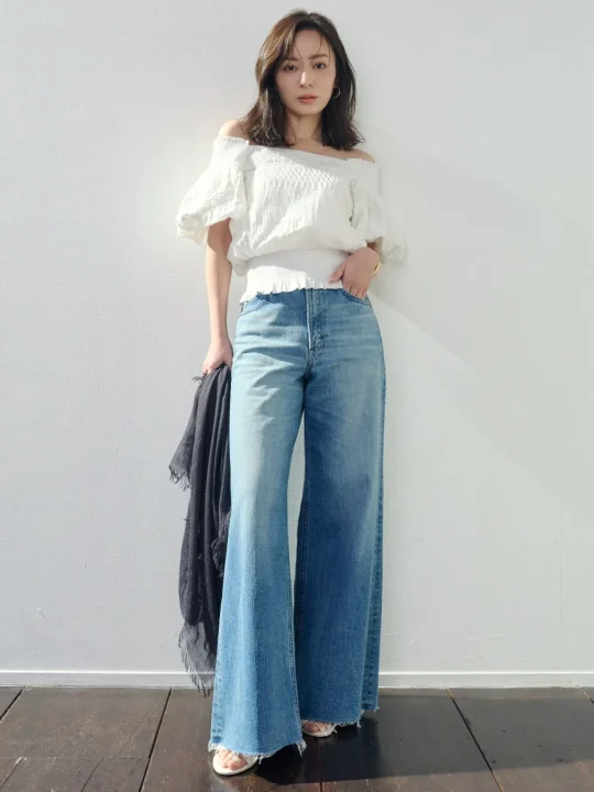 LYDIA CLB (Cutoff Light Blue)