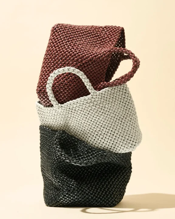 複数の編み込みバッグ